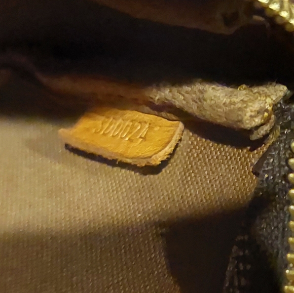 Bucket Monogram Pochette Louis Vuitton w/New Crossbody Coach Chain - Picture 6 of 15